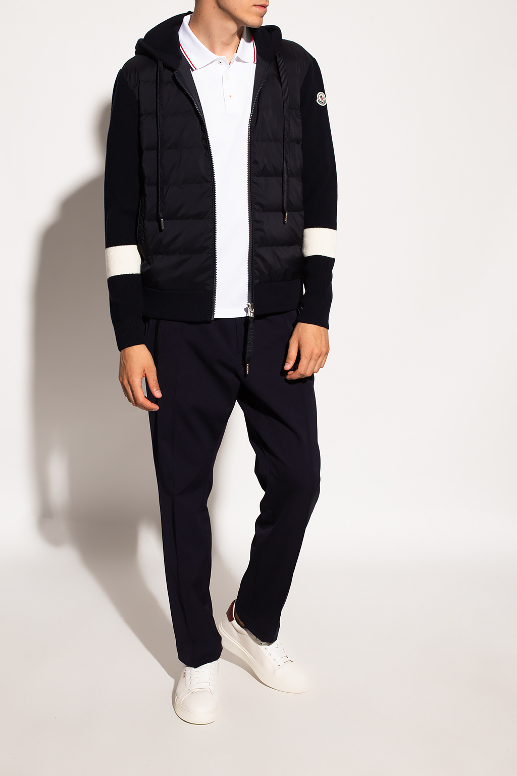 New Balance Biały T-shirt z długim rękawem i logo - Jacket